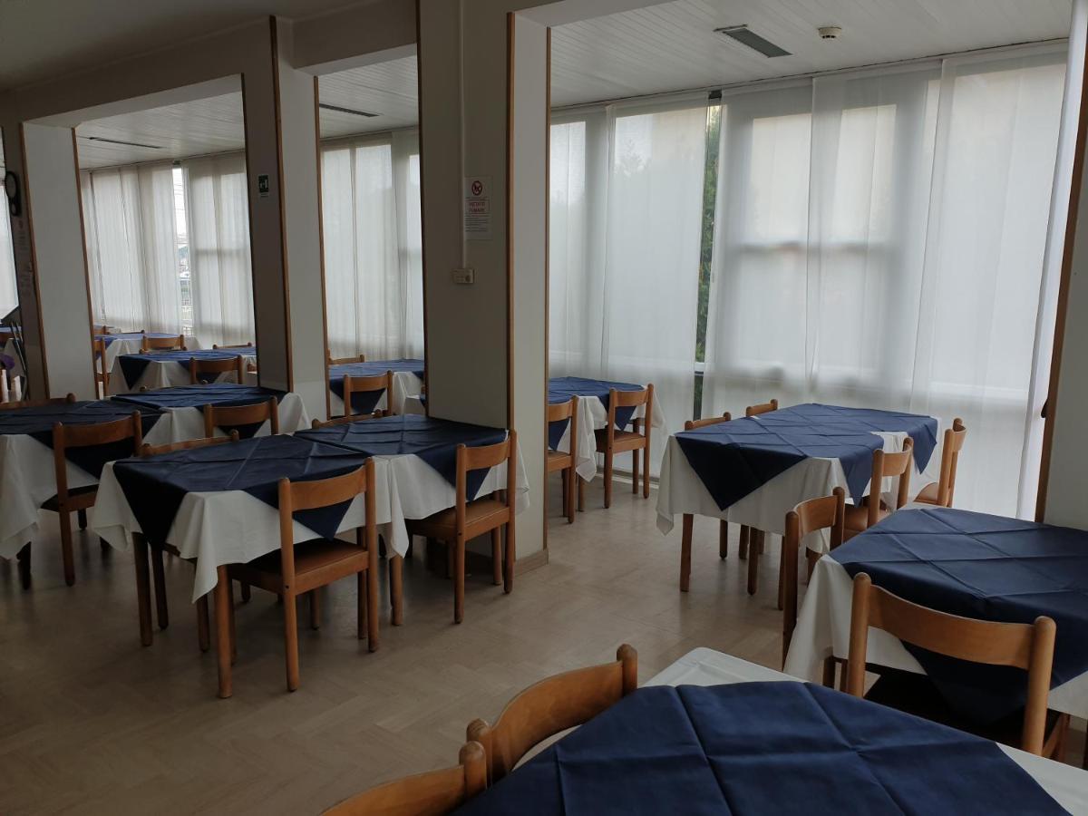 Hotel Paradiso Rimini Zewnętrze zdjęcie
